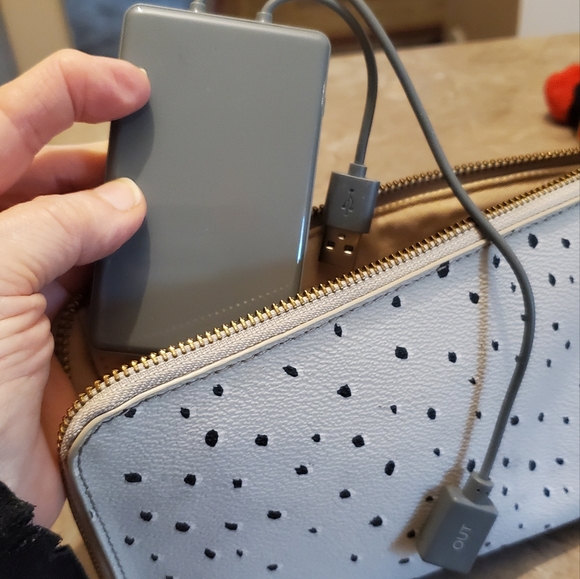 Clutch - Picture 7 of 8